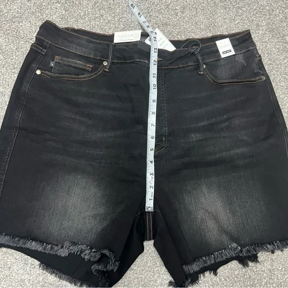 Judy Blue Shorts 4XL Black High Waist Tummy Control Denim Cut Off JB150236 NEW - Picture 4 of 8